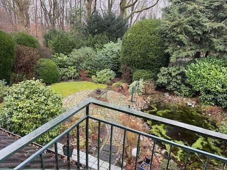Blick Garten - Einfamilienhaus in 25421 Pinneberg mit 175m² kaufen