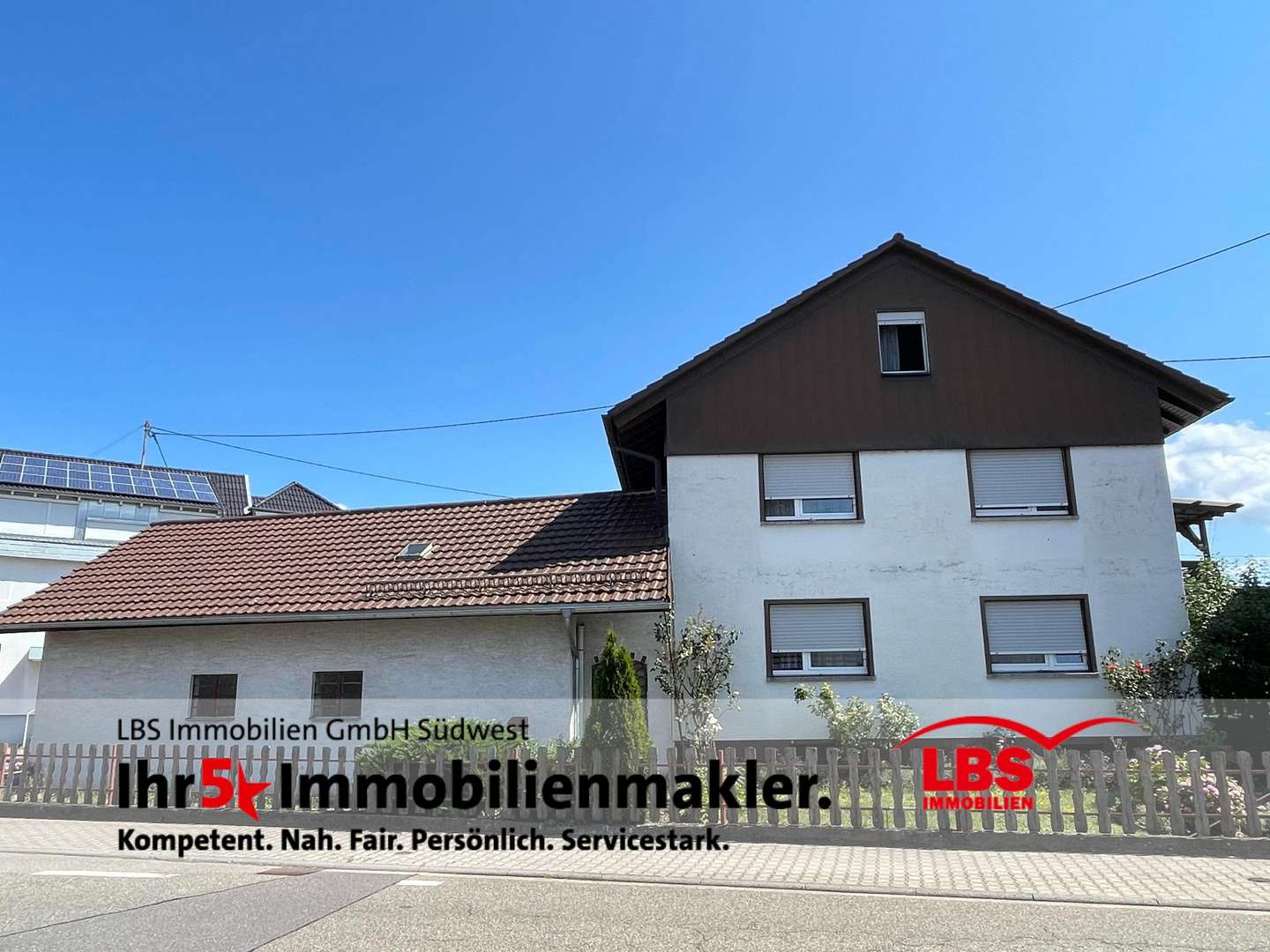 Seitenansicht - Mehrfamilienhaus in 76571 Gaggenau mit 235m² kaufen