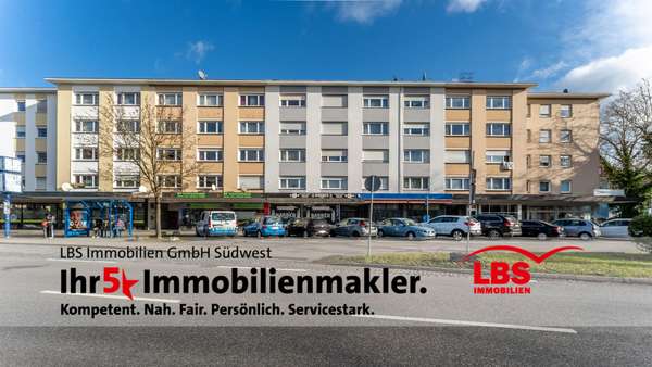 Außenansicht Außenansicht - Etagenwohnung in 78224 Singen mit 164m² kaufen
