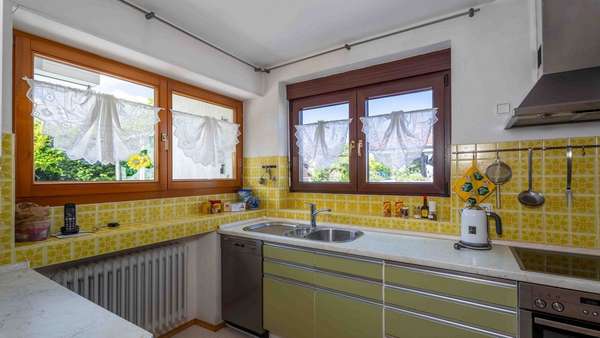 EG: Küche - Einfamilienhaus in 78259 Mühlhausen-Ehingen mit 161m² kaufen