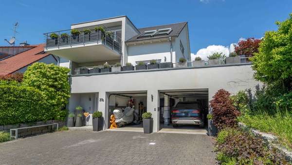Anicht Süd Hof - Einfamilienhaus in 78343 Gaienhofen mit 213m² kaufen