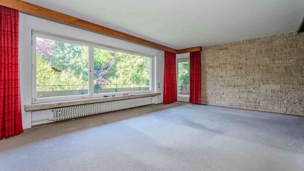 Wohnzimmer - Einfamilienhaus in 78224 Singen mit 300m² kaufen