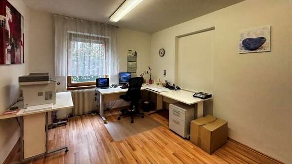 Büro 1 - Büro in 78224 Singen mit 70m² mieten