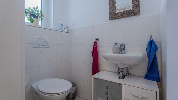Gäste WC Gäste WC - Einfamilienhaus in 78224 Singen mit 129m² kaufen