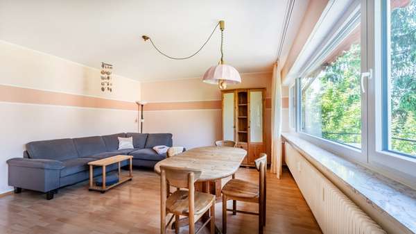 Geräumiges Wohn- und Esszimmer - Etagenwohnung in 78234 Engen mit 77m² kaufen