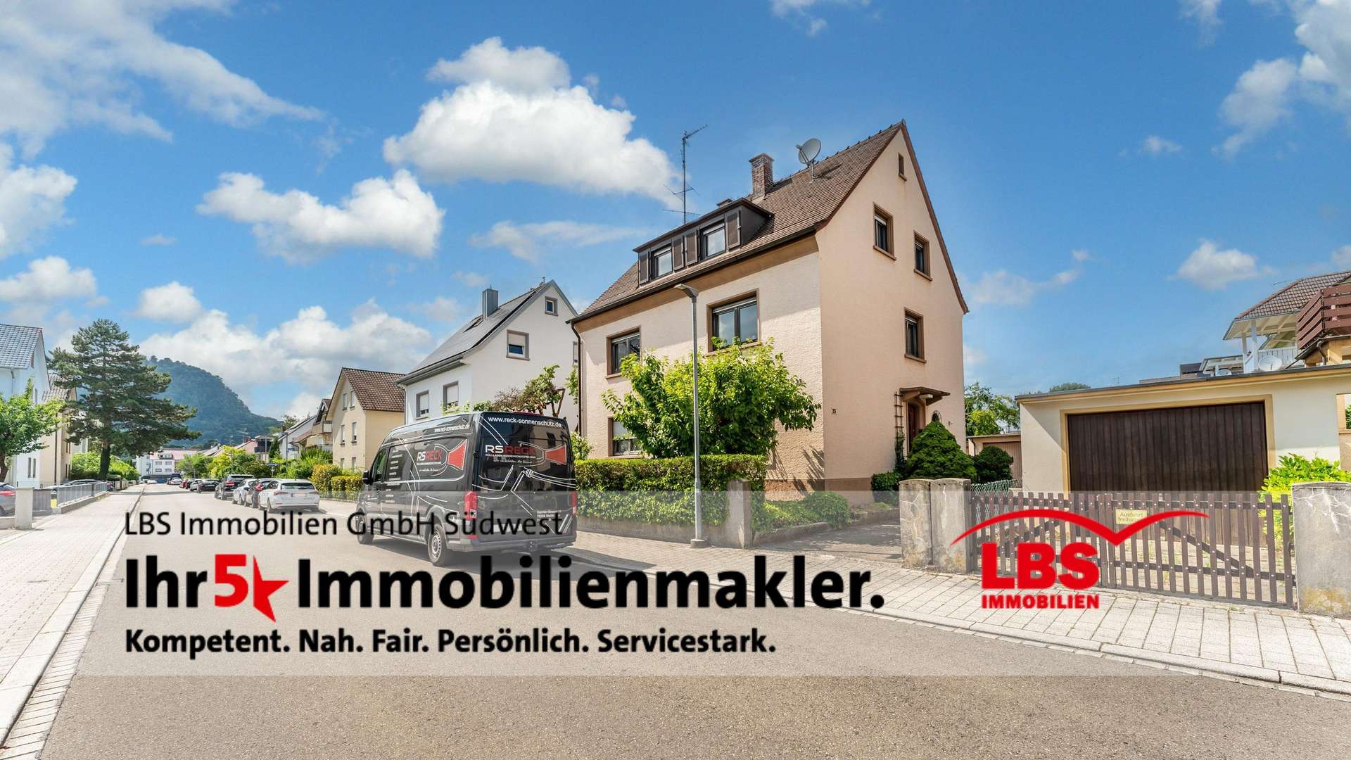 Außenansicht Außenansicht - Zweifamilienhaus in 78224 Singen mit 193m² kaufen