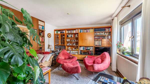 Wohnzimmer Wohnzimmer - Zweifamilienhaus in 78224 Singen mit 193m² kaufen