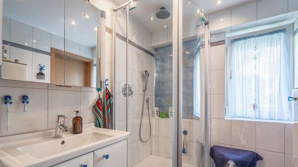 Badezimmer  - Einfamilienhaus in 78315 Radolfzell mit 82m² kaufen