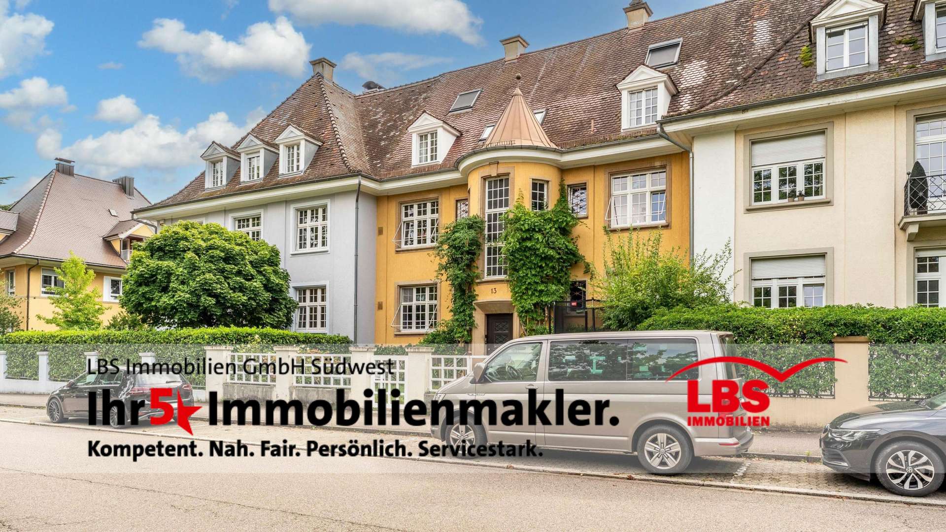 Außenansicht (vorne) - Maisonette-Wohnung in 79104 Freiburg mit 141m² kaufen