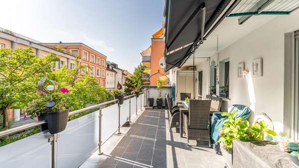 Balkon - Etagenwohnung in 78224 Singen mit 101m² kaufen