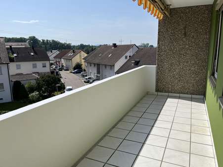 Sonniger Balkon! - Etagenwohnung in 73240 Wendlingen mit 84m² kaufen