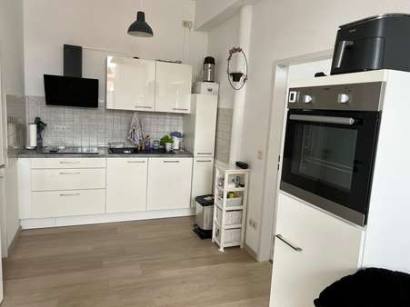 Küche (bleibt) - Etagenwohnung in 32602 Vlotho mit 62m² kaufen