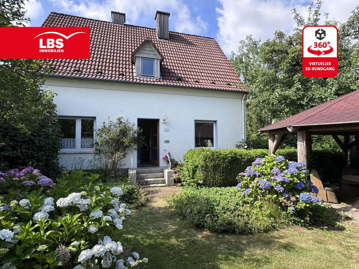 Hausansicht Hausansicht - Einfamilienhaus in 32657 Lemgo mit 125m² kaufen
