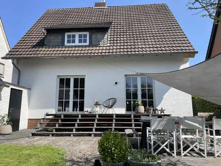 Außenansicht Garten Außenansicht Garten - Einfamilienhaus in 33378 Rheda-Wiedenbrück mit 140m² kaufen