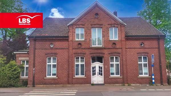 Frontseite Frontseite - Büro in 48268 Greven mit 131m² kaufen