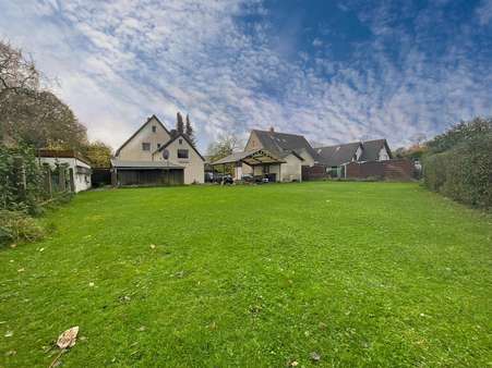 Garten - Einfamilienhaus in 32657 Lemgo mit 133m² kaufen