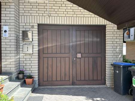 Garage - Erdgeschosswohnung in 32805 Horn-Bad Meinberg mit 69m² kaufen