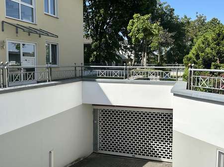 Zufahrt Tiefgarage - Etagenwohnung in 32756 Detmold mit 71m² kaufen