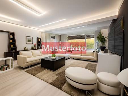 Wohnzimmer Wohnzimmer - Einfamilienhaus in 32791 Lage mit 120m² kaufen
