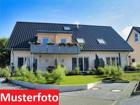 Beispiel der Bauweise - Reihenmittelhaus in 32791 Lage mit 94m² kaufen