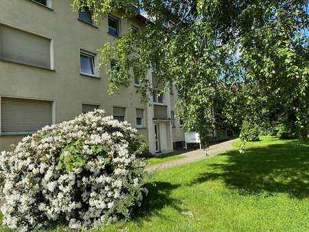 Hauseingang - Etagenwohnung in 32760 Detmold mit 85m² kaufen