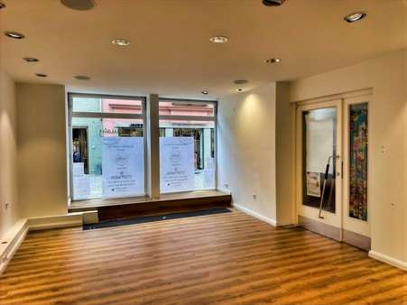 Ladenlokal - Ladenlokal in 32657 Lemgo mit 61m² mieten