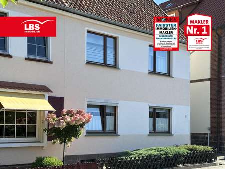 Außenansicht - Doppelhaushälfte in 32825 Blomberg mit 173m² kaufen