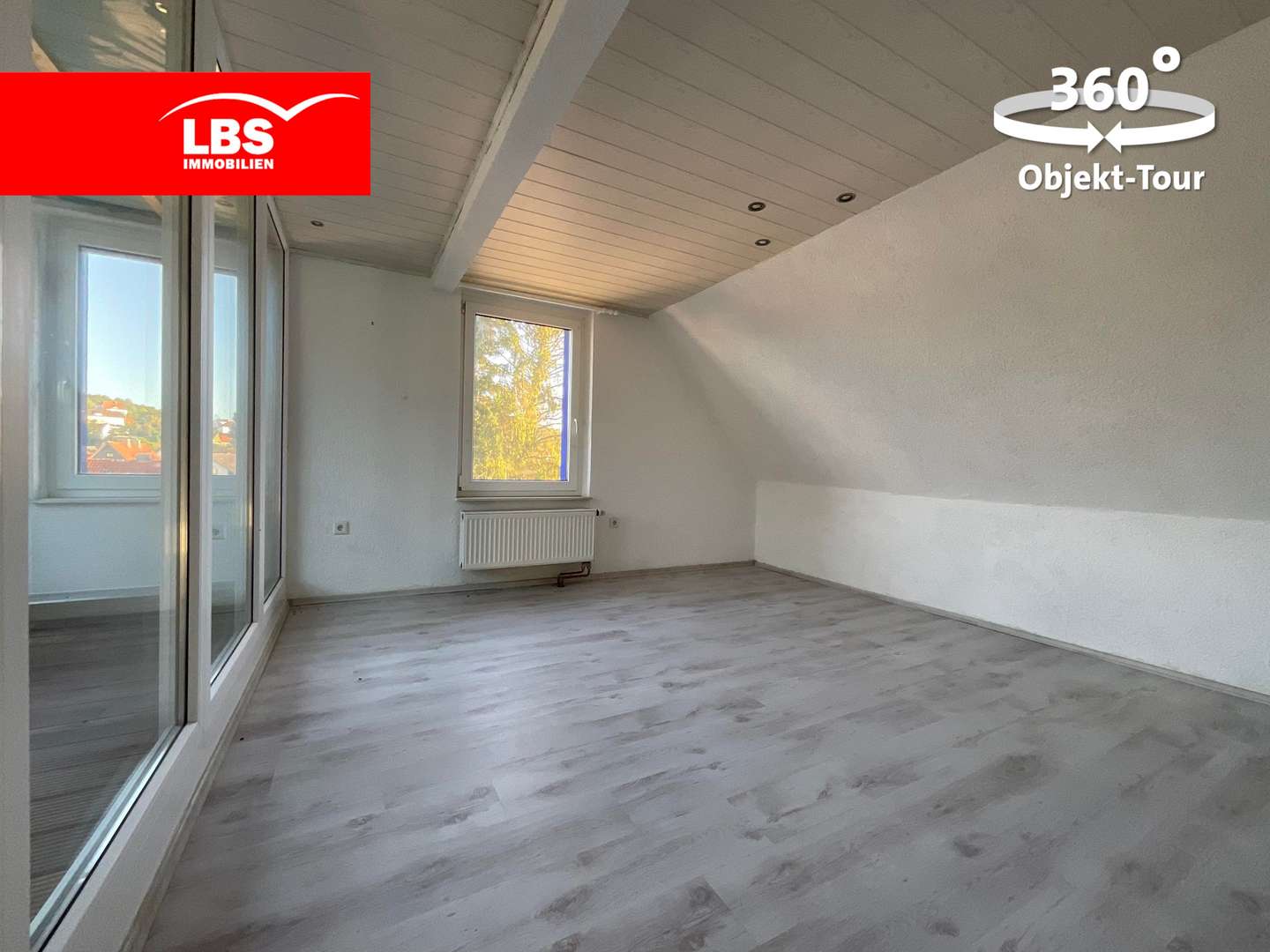 Wohnraum/Loggia DG - Mehrfamilienhaus in 32805 Horn-Bad Meinberg mit 393m² kaufen