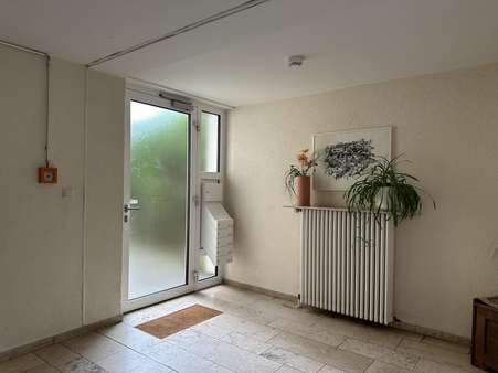 Hauseingang - Erdgeschosswohnung in 32756 Detmold mit 107m² kaufen