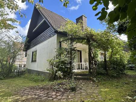 Ansicht Süd-West Ansicht Süd-West - Einfamilienhaus in 32756 Detmold mit 140m² kaufen