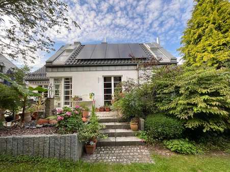 Außenansicht - Einfamilienhaus in 32805 Horn-Bad Meinberg mit 196m² kaufen