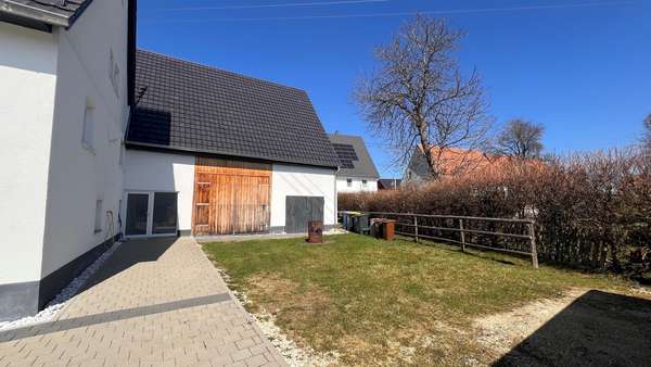 Nebengebäude - Doppelhaushälfte in 78600 Kolbingen mit 155m² kaufen