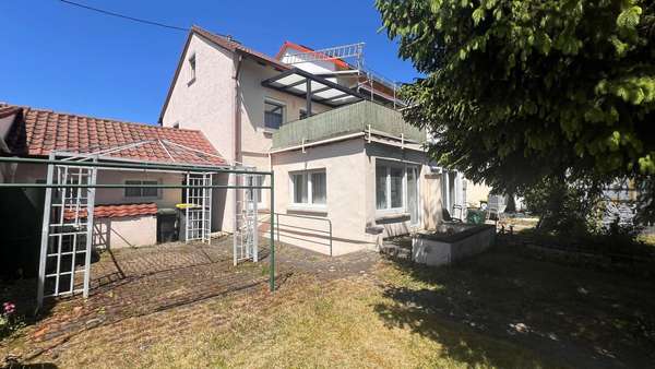 Doppelhaushälfte Rückansicht Doppelhaushälfte Rückansicht - Doppelhaushälfte in 78549 Spaichingen mit 76m² kaufen
