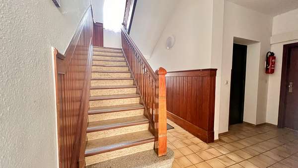 Treppenhaus EG Treppenhaus EG - Etagenwohnung in 78532 Tuttlingen mit 95m² kaufen