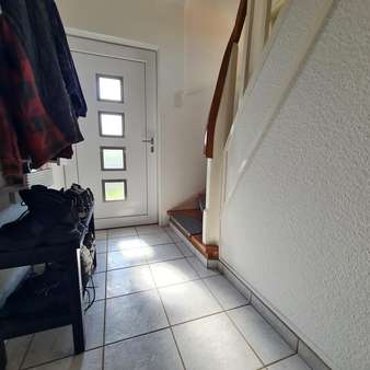 Eingangsbereich - Doppelhaushälfte in 47239 Duisburg mit 116m² kaufen