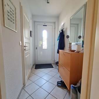 Eingangsbereich Eingangsbereich - Reihenmittelhaus in 47137 Duisburg mit 126m² kaufen