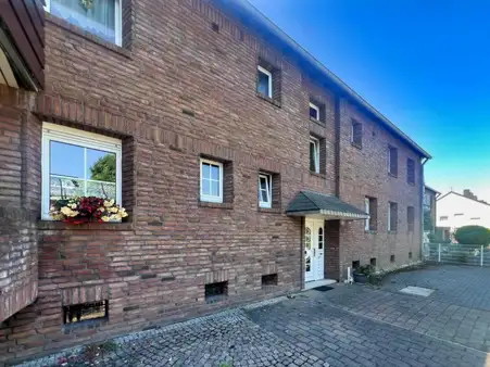 IM PAKET: 2  ETW - IM 1.OG NEBENEINANDER, PLUS GARTEN, PLUS DG-AUSBAU