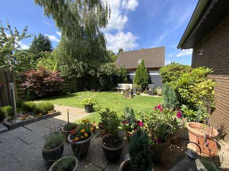 Gaten und Terrasse - Einfamilienhaus in 48527 Nordhorn mit 155m² kaufen