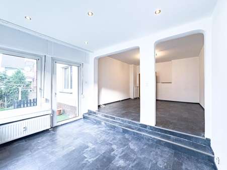 Wohnzimmer - Erdgeschosswohnung in 59555 Lippstadt mit 87m² kaufen