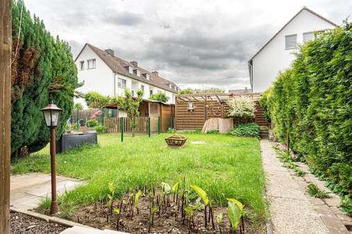 Garten - Reihenmittelhaus in 59557 Lippstadt mit 64m² kaufen