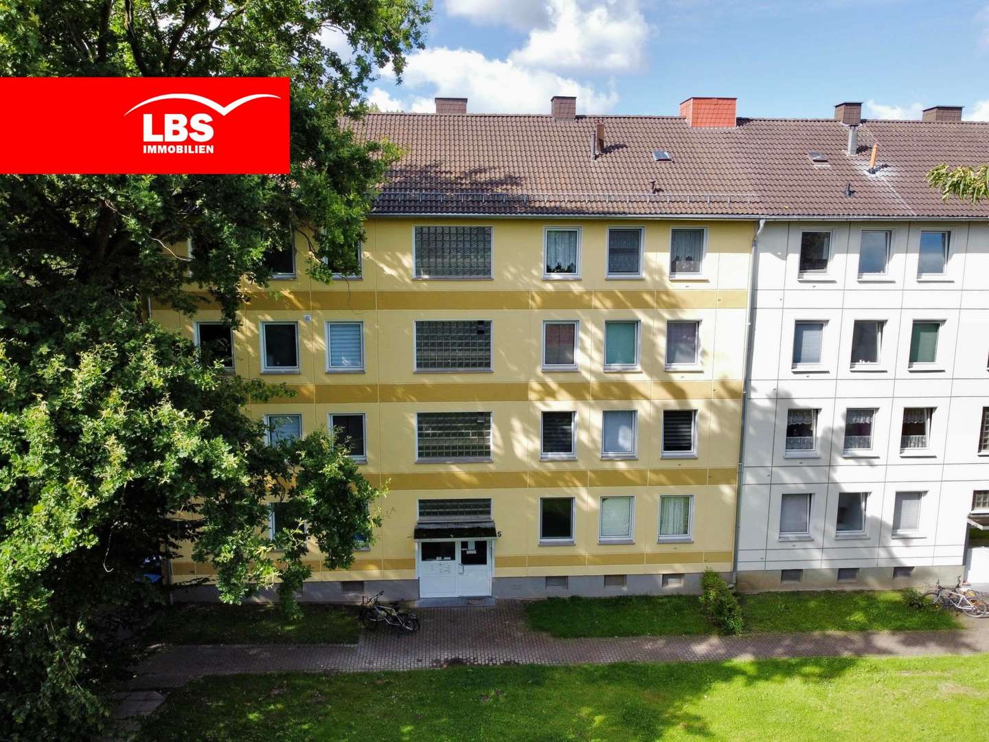 Außenansicht  / Ostseite - Mehrfamilienhaus in 59494 Soest mit 500m² als Kapitalanlage kaufen