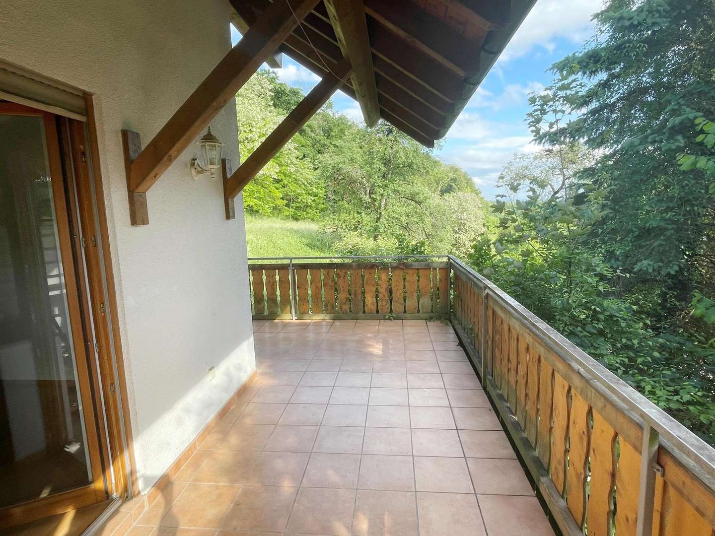 Der Balkon - Erdgeschosswohnung in 79739 Schwörstadt mit 72m² kaufen