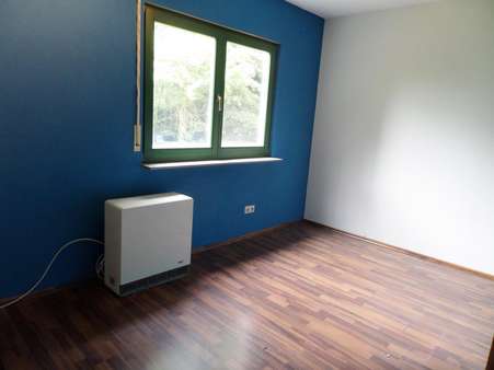 Das Kinderzimmer im EG Das Kinderzimmer im EG - Zweifamilienhaus in 79682 Todtmoos mit 132m² kaufen