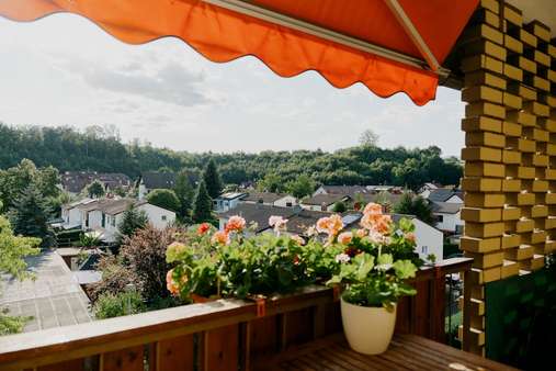 Der Blick vom Balkon Der Blick vom Balkon - Etagenwohnung in 79664 Wehr mit 91m² kaufen