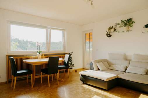 Das Wohn- Esszimmer Das Wohn- Esszimmer - Etagenwohnung in 79664 Wehr mit 91m² kaufen