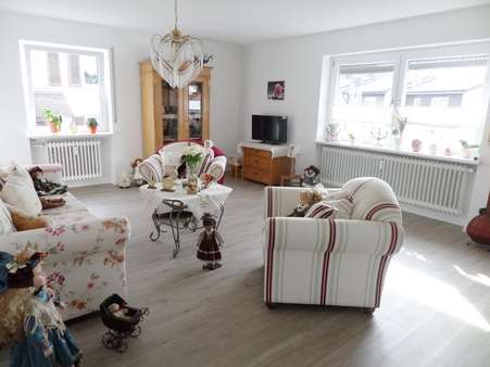 Das Wohnzimmer - Etagenwohnung in 79650 Schopfheim mit 114m² kaufen
