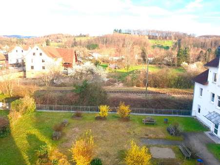 Der Ausblick vom Balkon - Dachgeschosswohnung in 79650 Schopfheim mit 74m² kaufen