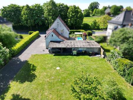 Gartenansicht - Einfamilienhaus in 32107 Bad Salzuflen mit 143m² kaufen