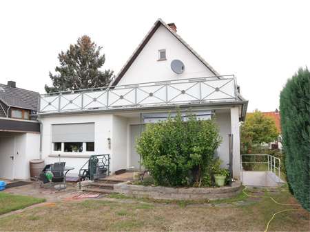 Rückansicht - Einfamilienhaus in 32429 Minden mit 154m² günstig kaufen