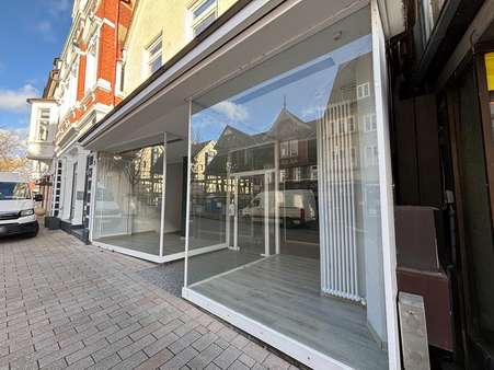 Gewerbe - Mehrfamilienhaus in 32105 Bad Salzuflen mit 151m² kaufen